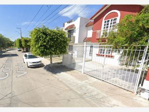 Casa en Venta en El Condado Plus León