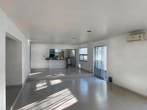 Casa en Venta en Paseos del Sol Zapopan