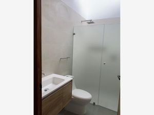 Casa en Venta en Valle Imperial Zapopan