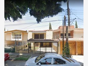 Casa en Venta en Bosques de La Victoria Guadalajara