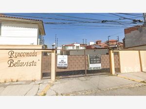 Casa en Venta en Bellavista Metepec