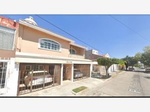 Casa en Venta en Tabachines Zapopan