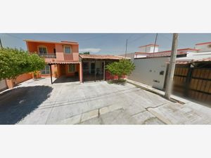 Casa en Venta en Lomas del Centenario Villa de Álvarez