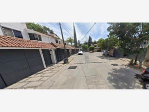 Casa en Venta en Jardines de La Patria Zapopan