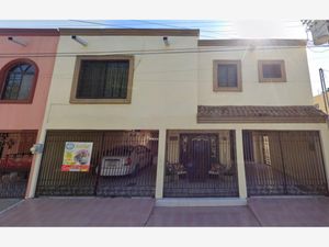 Casa en Venta en Fidel Velázquez Cadereyta Jiménez