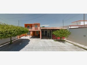 Casa en Venta en Lomas del Centenario Villa de Álvarez