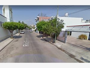 Casa en Venta en Industrial Bravo Culiacán