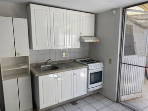 Casa en Venta en Colinas del Rey Zapopan