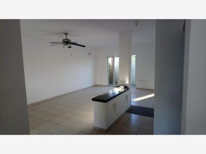 Casa en Venta en Puerta de Hierro Manzanillo