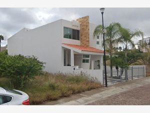 Casa en Venta en Cumbres del Lago Querétaro