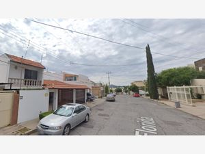 Casa en Venta en Quintas del Sol II Chihuahua