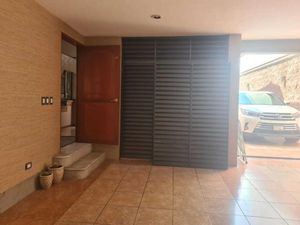 Casa en Venta en Jardines de Zavaleta Puebla