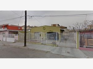 Casa en Venta en Industrial Juárez