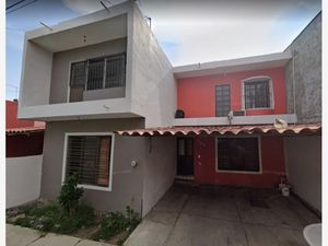 Casa en Venta en Niños Heroes Colima