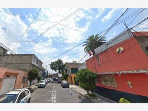 Casa en Venta en Guadalupe del Moral Iztapalapa