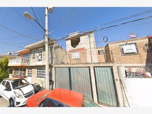 Casa en Venta en Ehécatl (Paseos de Ecatepec) Ecatepec de Morelos