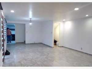 Casa en Venta en Claveria Azcapotzalco