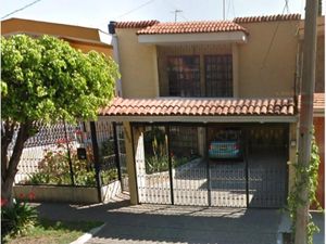 Casa en Venta en Bosques de La Victoria Guadalajara