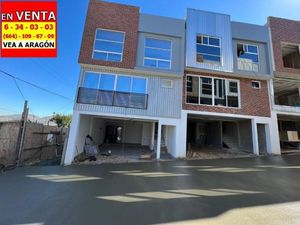 Casa en Venta en Lomas Las Huertas Tijuana