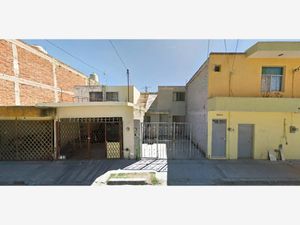 Casa en Venta en Santa Maria del Granjeno León