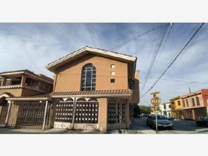 Casa en Venta en Valle de San Carlos San Nicolás de los Garza