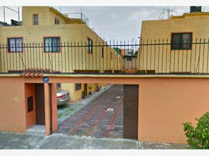 Casa en Venta en Granjas Coapa Tlalpan