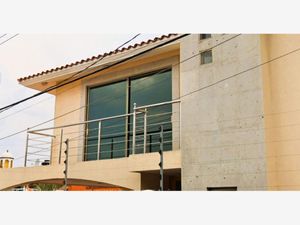 Casa en Venta en Burgos Bugambilias Temixco