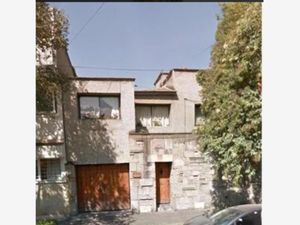 Casa en Venta en Del Carmen Coyoacán