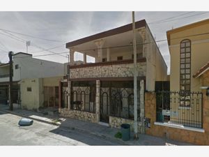 Casa en Venta en Valle Dorado San Nicolás de los Garza