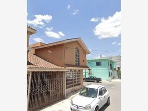 Casa en Venta en Valle de San Carlos San Nicolás de los Garza