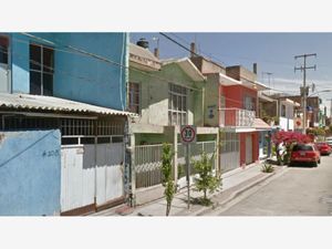 Casa en Venta en La Carmona León