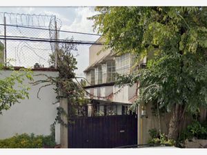 Casa en Venta en Pedregal de Santo Domingo Coyoacán