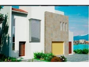 Casa en Venta en San Gaspar Tlahuelilpan Metepec