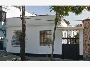 Casa en Venta en San Alvaro Azcapotzalco