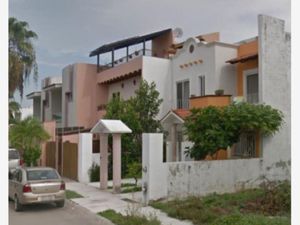 Casa en Venta en Residencial Fluvial Vallarta Puerto Vallarta