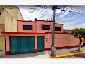 Casa en Venta en San Juan Ixtacala Tlalnepantla de Baz