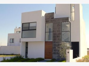 Casa en Venta en San Miguelito Querétaro