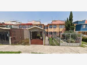 Casa en Venta en Rinconada San Felipe I Coacalco de Berriozábal