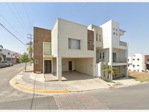 Casa en Venta en Cumbres Elite Monterrey