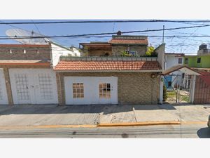 Casa en Venta en Villa de las Flores 1a Sección (Unidad Coacalco) Coacalco de Berriozábal