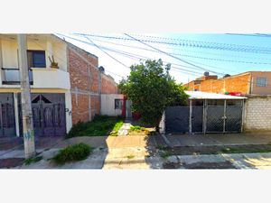 Casa en Venta en Delta 2000 León