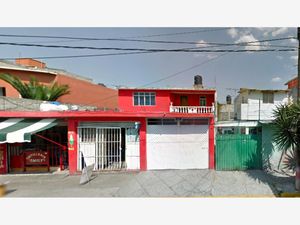 Casa en Venta en Vergel de Guadalupe Nezahualcóyotl