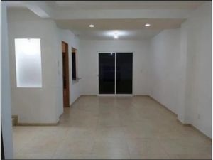 Casa en Venta en San Gaspar Tlahuelilpan Metepec