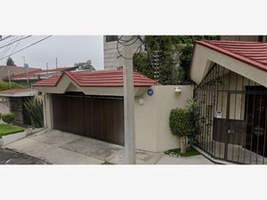 Casa en Venta en Lomas de Tecamachalco Naucalpan de Juárez