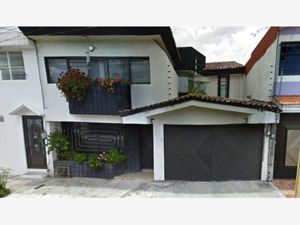 Casa en Venta en Jardines de San Manuel Puebla