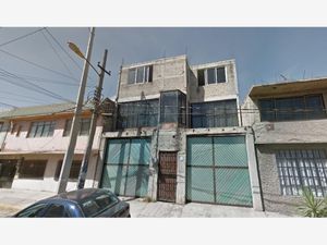 Casa en Venta en Estado de Mexico Nezahualcóyotl
