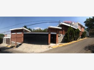 Casa en Venta en Burgos Temixco