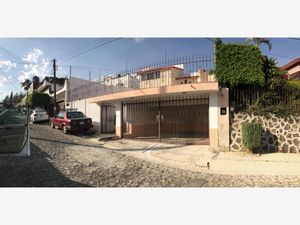 Casa en Venta en Lomas de Tetela Cuernavaca