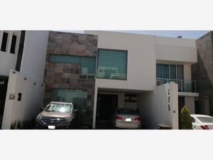 Casa en Venta en Arboledas de San Javier Pachuca de Soto