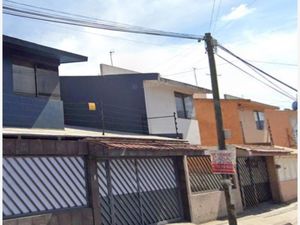 Casa en Venta en Galaxias de San Lorenzo Toluca